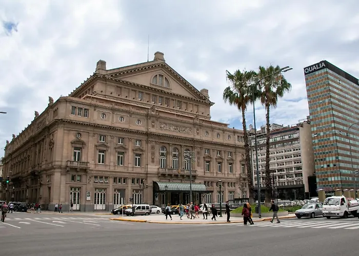En El Centro: Teatros Y Puerto Madero